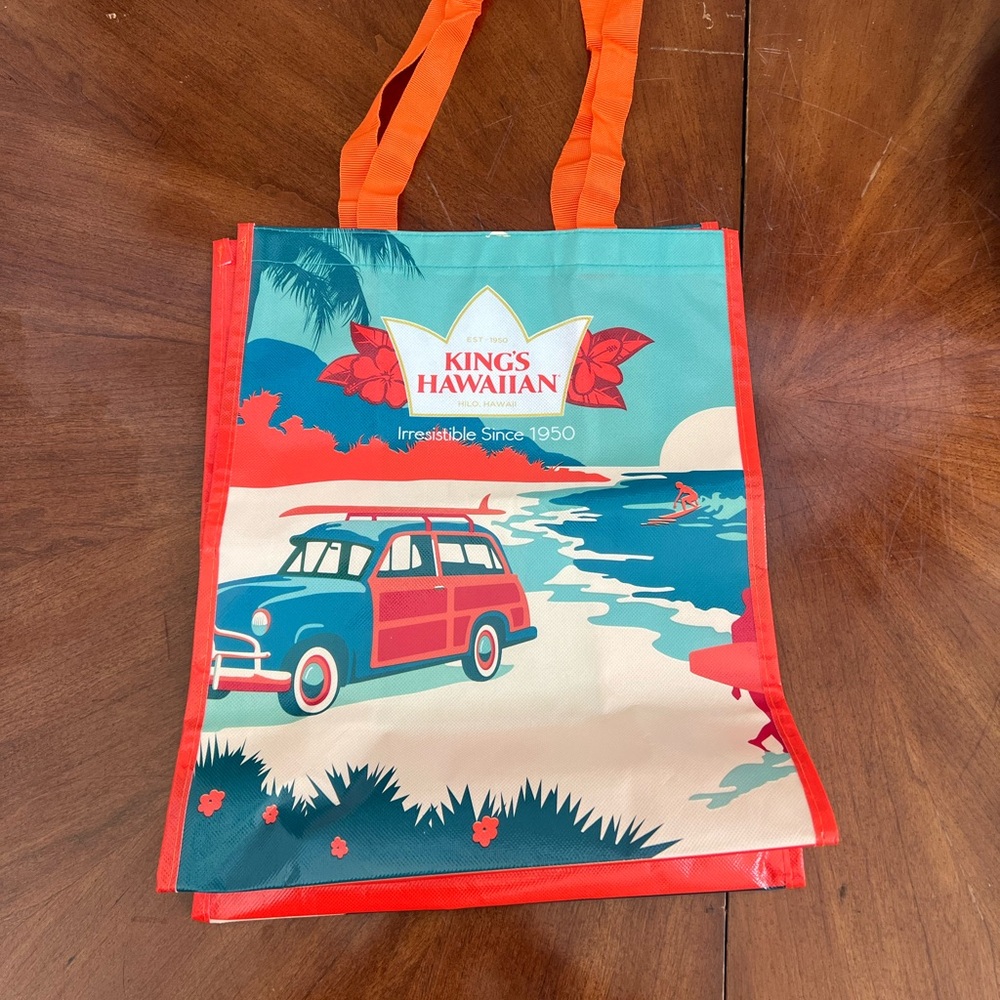 Red King's Hawaiian Tote Bag